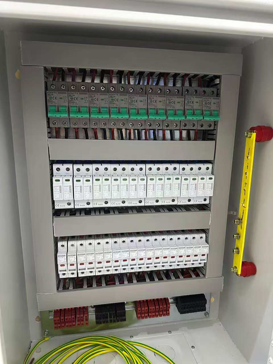 ग्राहकबाट स्थापना तस्वीर साझेदारी